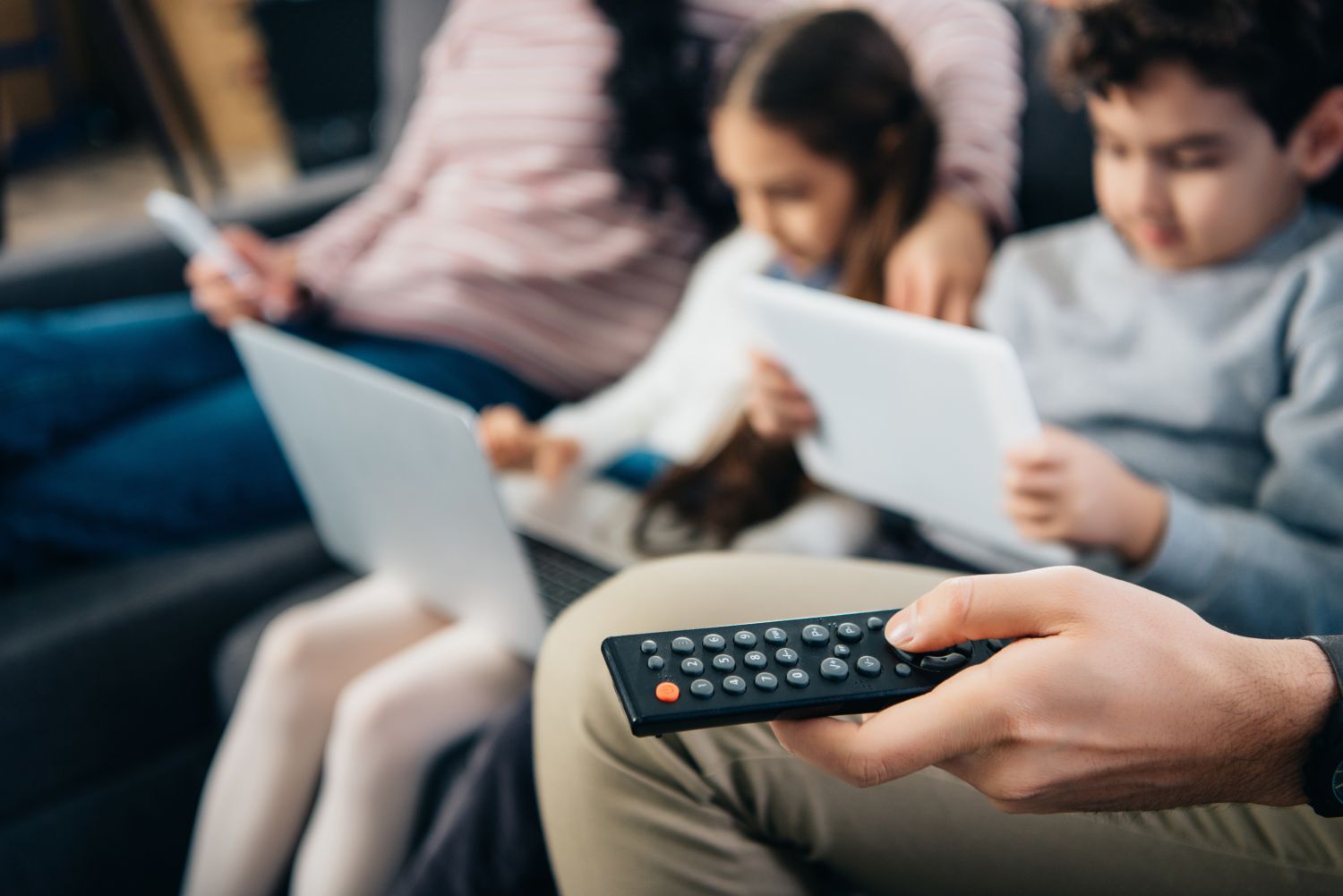 Vorteile, Kosten und Anbieter von digitalem TV
